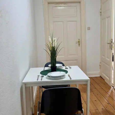 Zentrale Monteurwohnung In Apartment