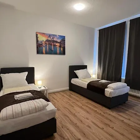 Zentrale Monteurwohnung In Apartment *