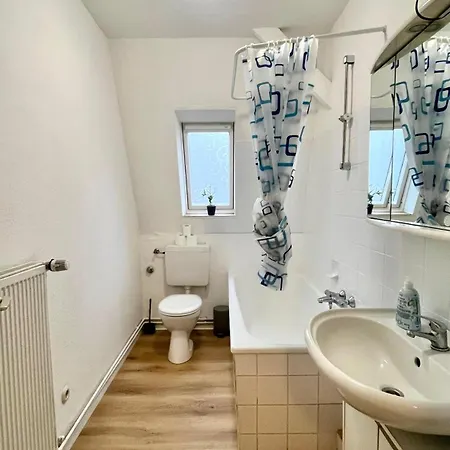 Zentrale Monteurwohnung In Apartment *