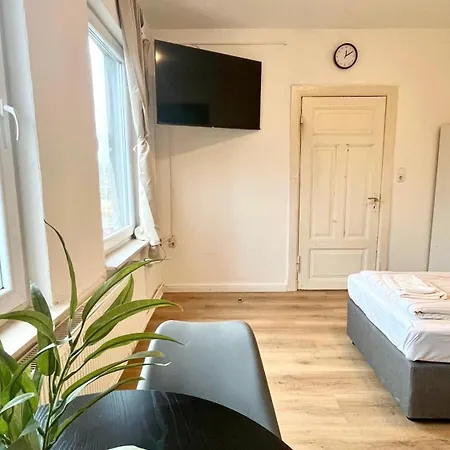 Apartamento Zentrale Monteurwohnung In Neumünster